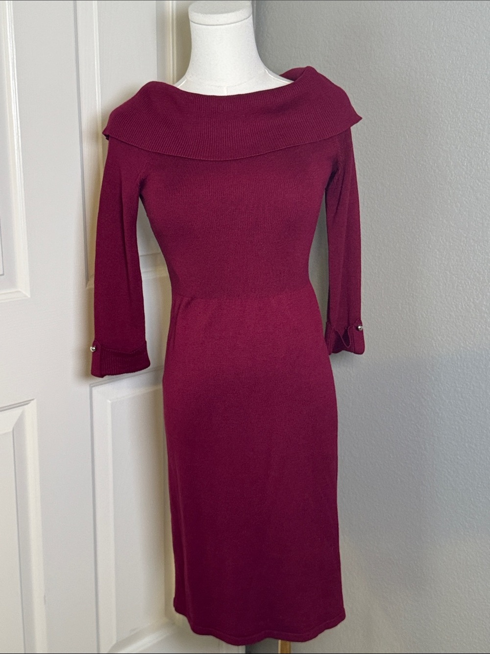 White House Black Market Off-Shoulder Long Sleeve Knit Dress in Burgundy